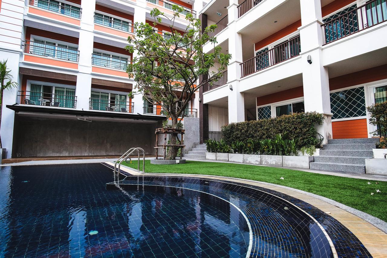 FX Hotel Pattaya Esterno foto