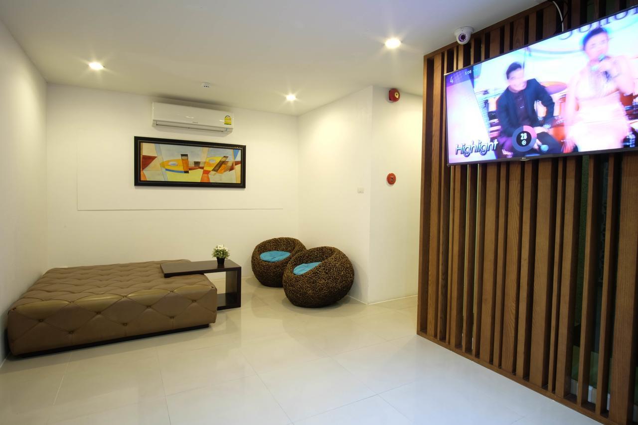 FX Hotel Pattaya Esterno foto