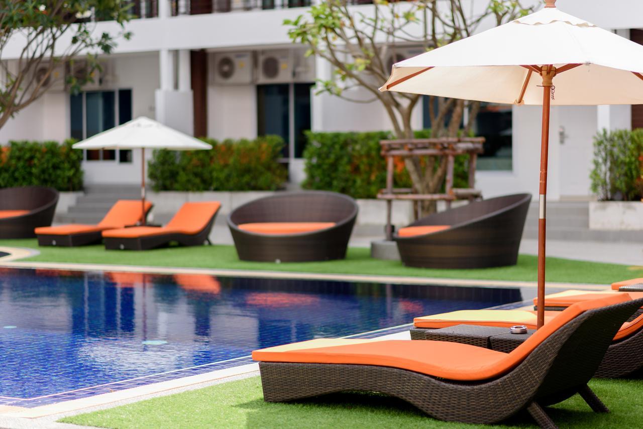 FX Hotel Pattaya Esterno foto