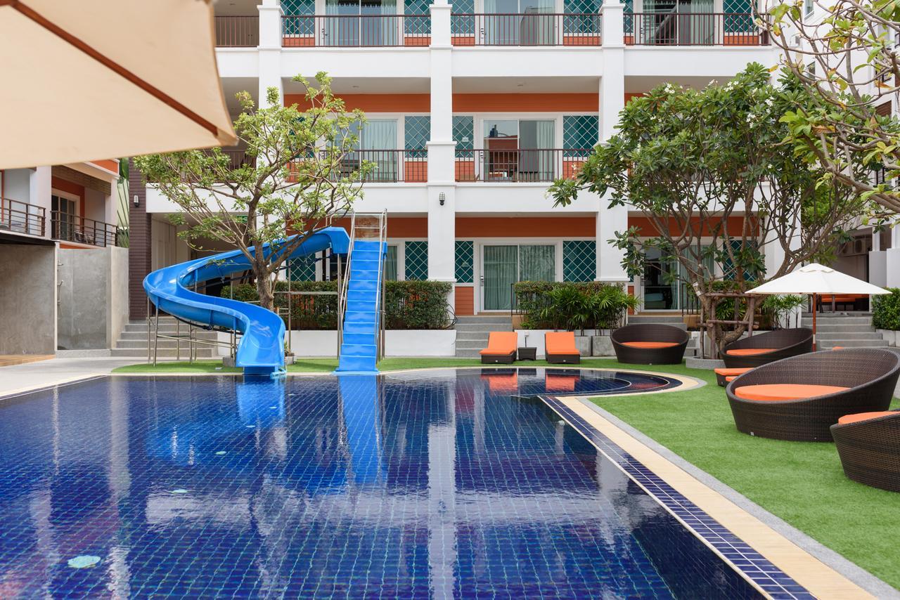 FX Hotel Pattaya Esterno foto
