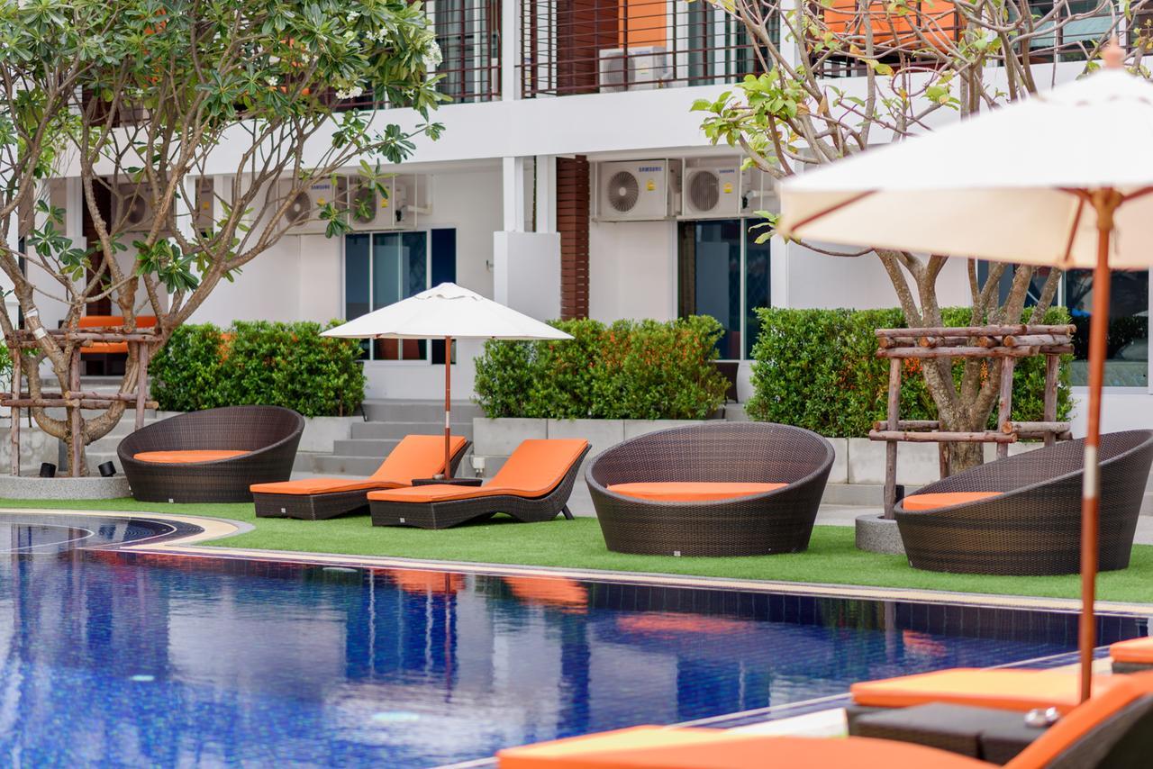 FX Hotel Pattaya Esterno foto